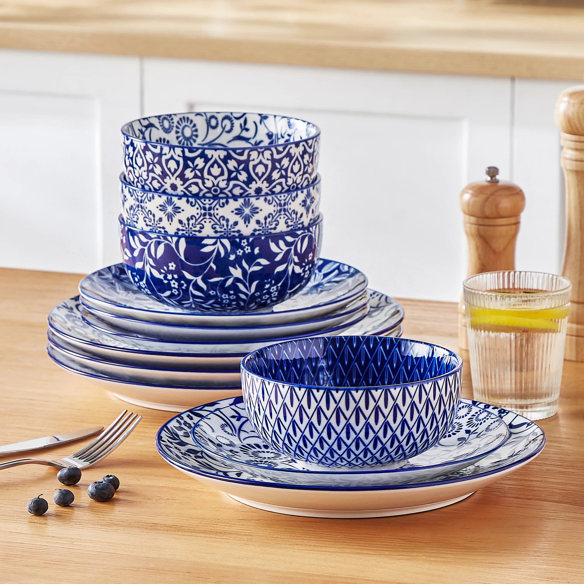 Blue and White Porcelain Tableware Set