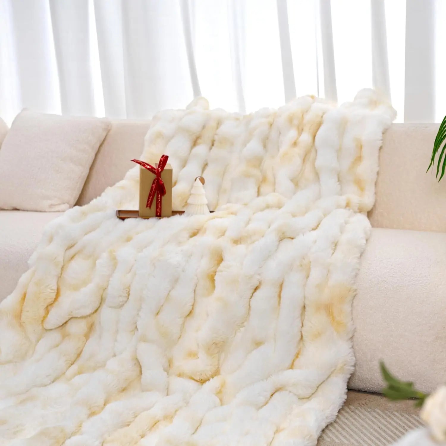 Faux fur Fleece Blanket - Weighted 6 lbs
