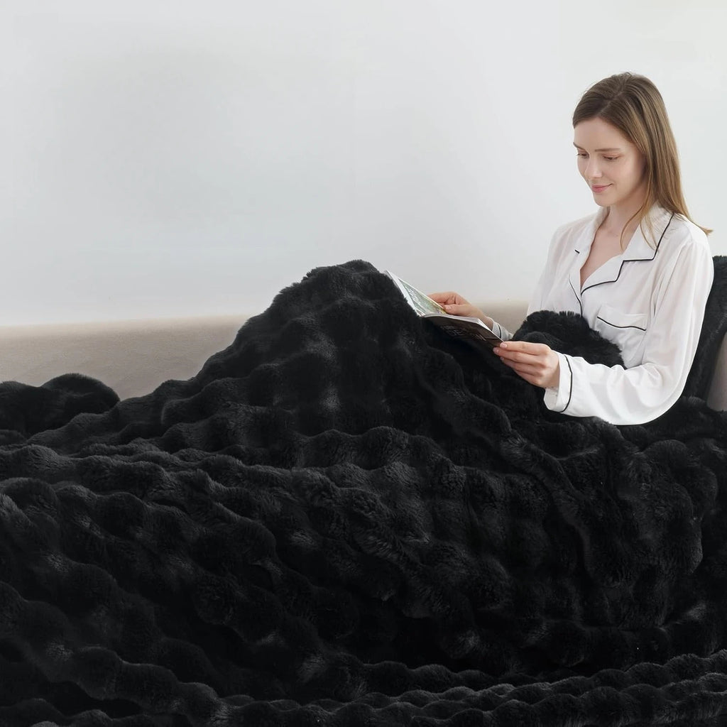 Faux fur Fleece Blanket - Weighted 6 lbs